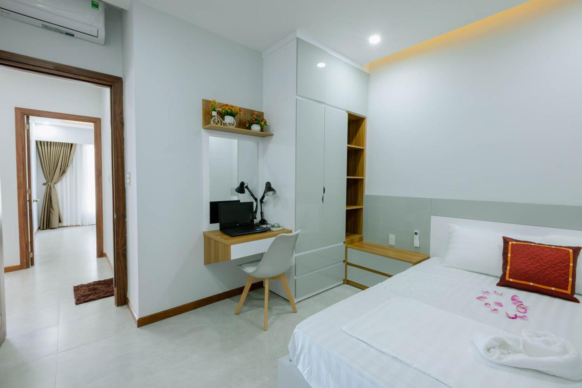 Le Basile - Seaview Apartment Нячанг Экстерьер фото