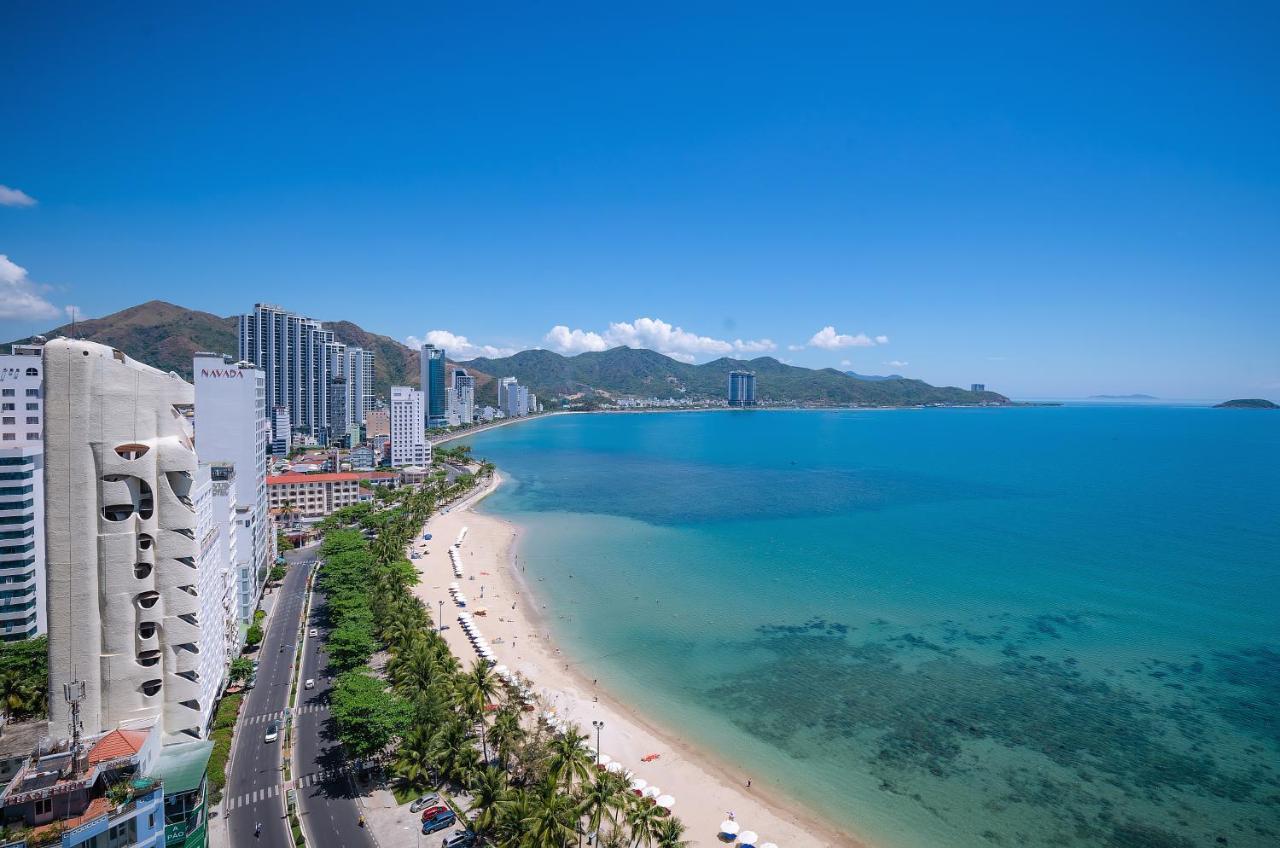 Le Basile - Seaview Apartment Нячанг Экстерьер фото